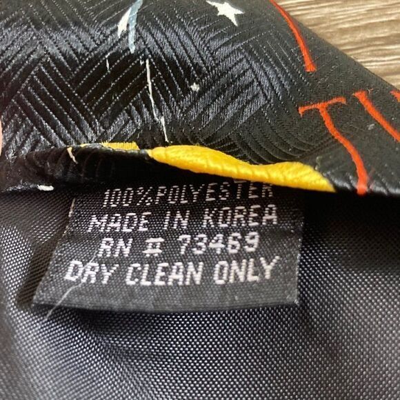 Looney Tunes Mania Vintage Tie Mens Twick or Tweet Necktie Halloween Black 90s - Picture 8 of 9